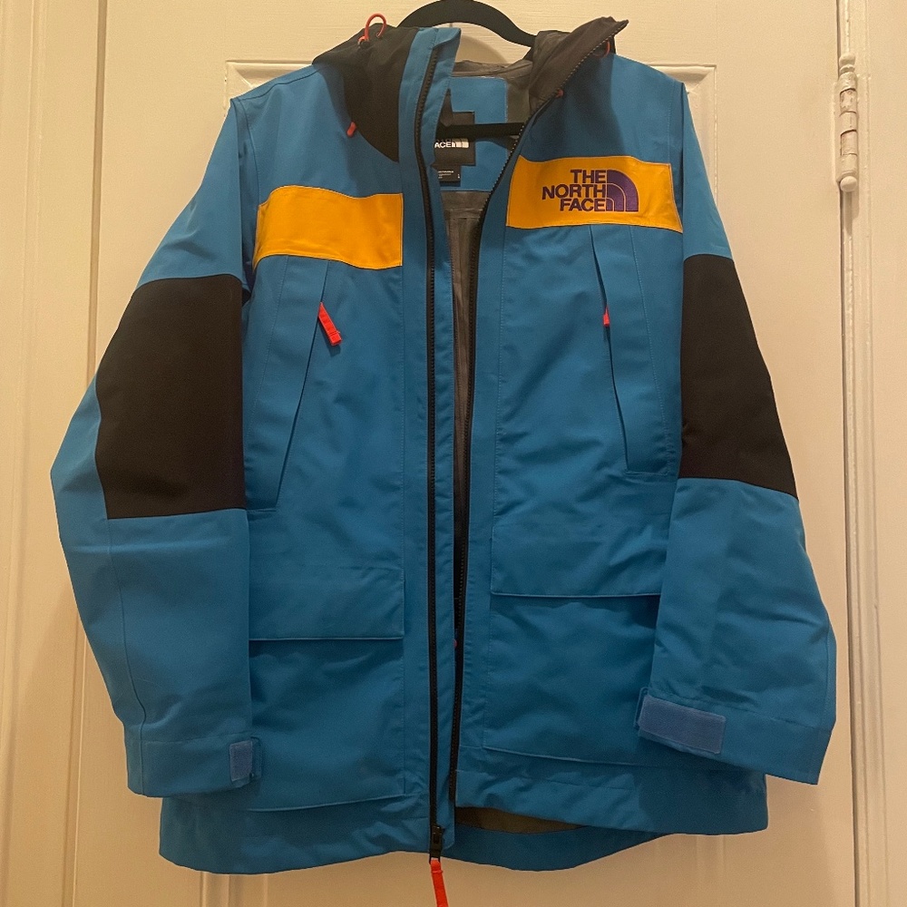North Face Women's Team Kit Jacket